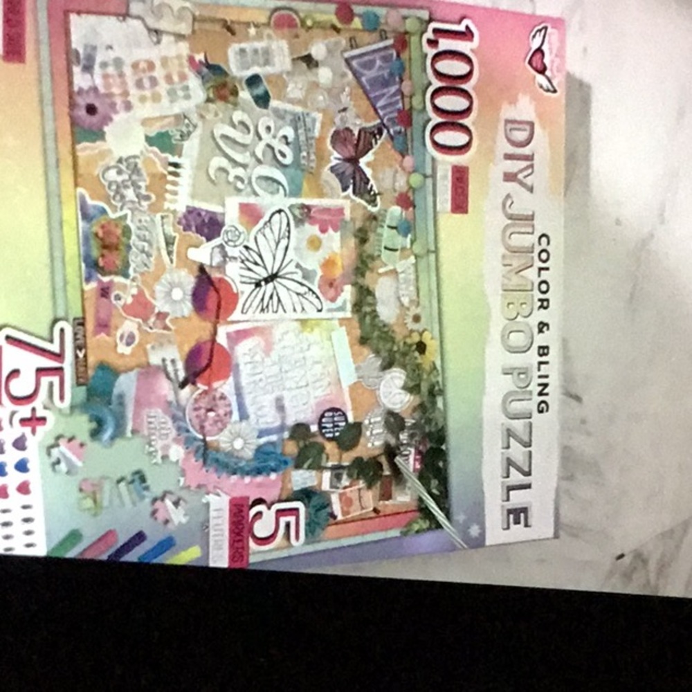 DIY jumbo puzzle 1,000 pieces